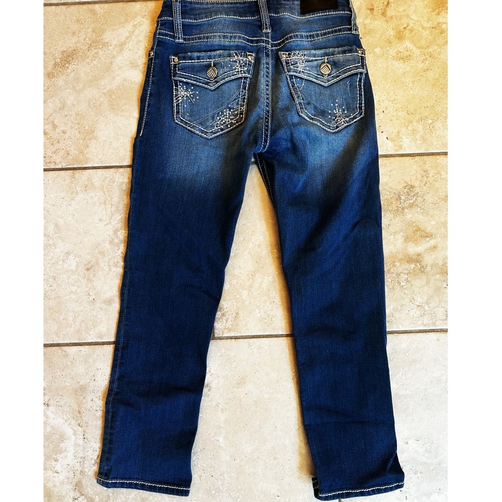 Buckle Capris Stretch Jean - Picture 2 of 5